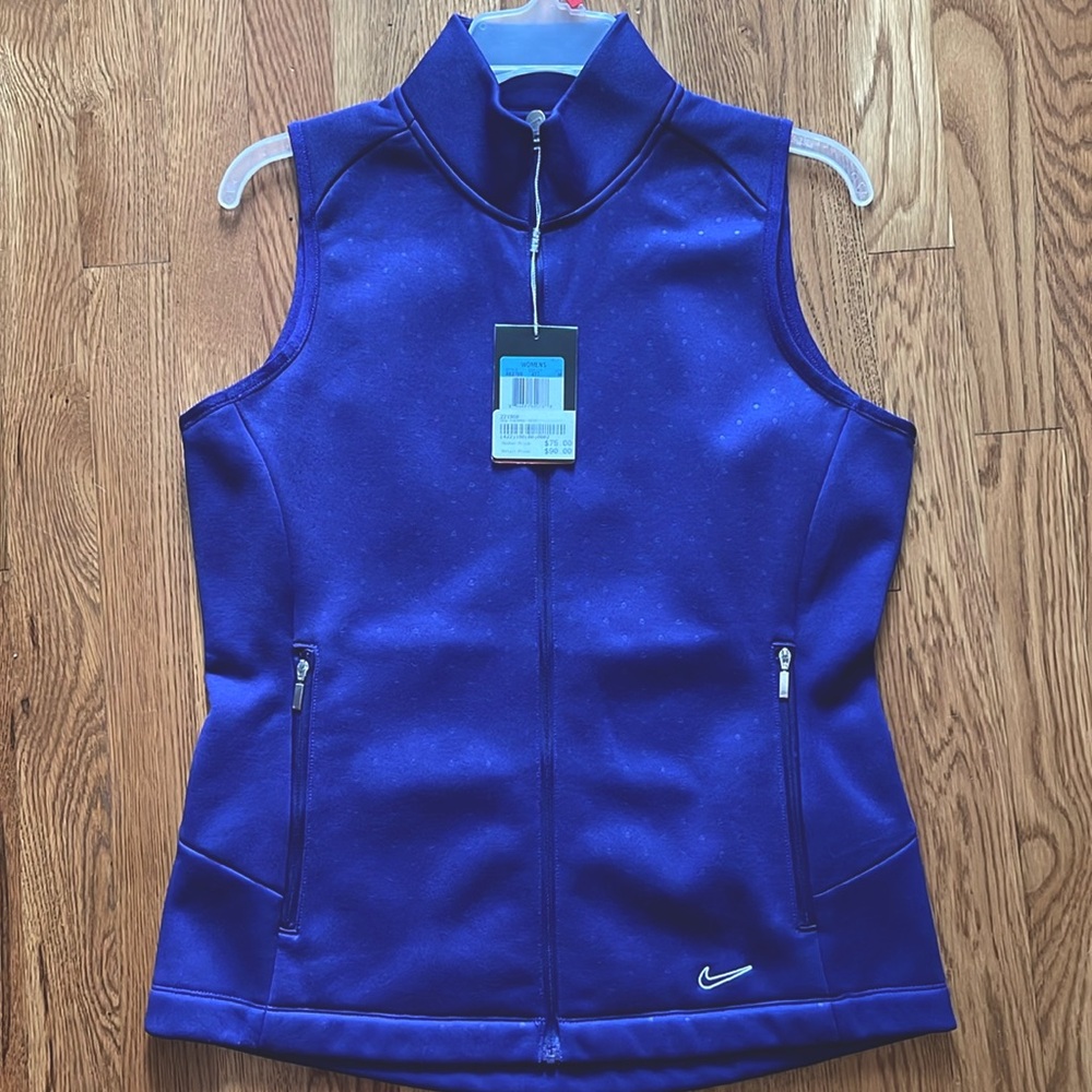 New Nike golf thermal vest size M blue.